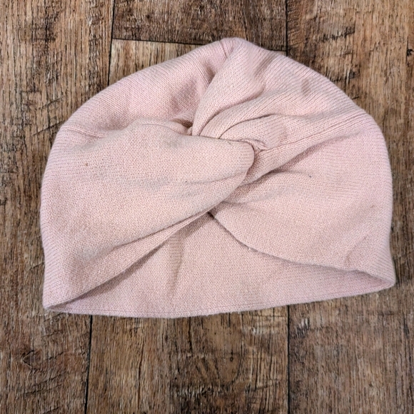 H&M rose knit knot hat size 1-2T in EUC - Picture 1 of 2